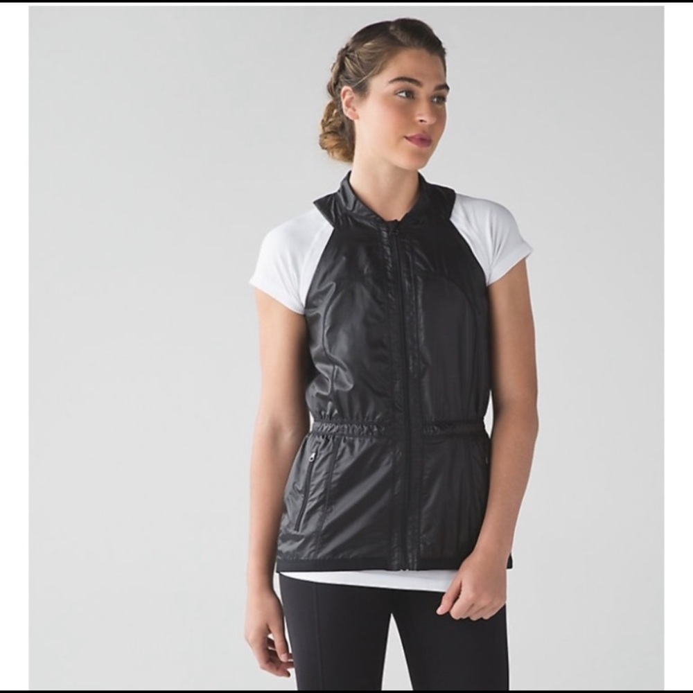 Lululemon Athletica Run in the Sun Vest NWT